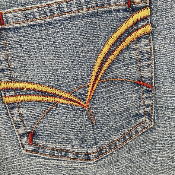 Vintage 90s LA Blues Shorts Womens 6 Denim Light Wash Embroidered Pockets - Picture 6 of 7